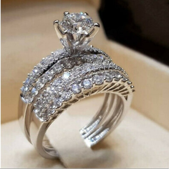 Jewelry - 925 Sterling Silver Luxury Sapphire Ring Set